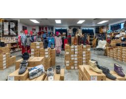 4305 57 Avenue, Lloydminster, AB T9V1Y4 Photo 8