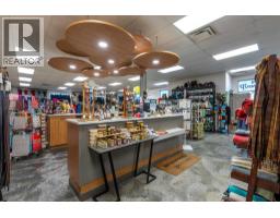 4305 57 Avenue, Lloydminster, AB T9V1Y4 Photo 18
