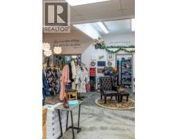 4305 57 Avenue, Lloydminster, AB T9V1Y4 Photo 24