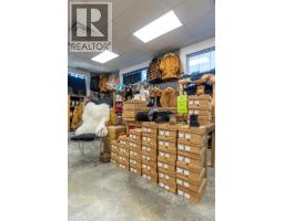 4305 57 Avenue, Lloydminster, AB T9V1Y4 Photo 28
