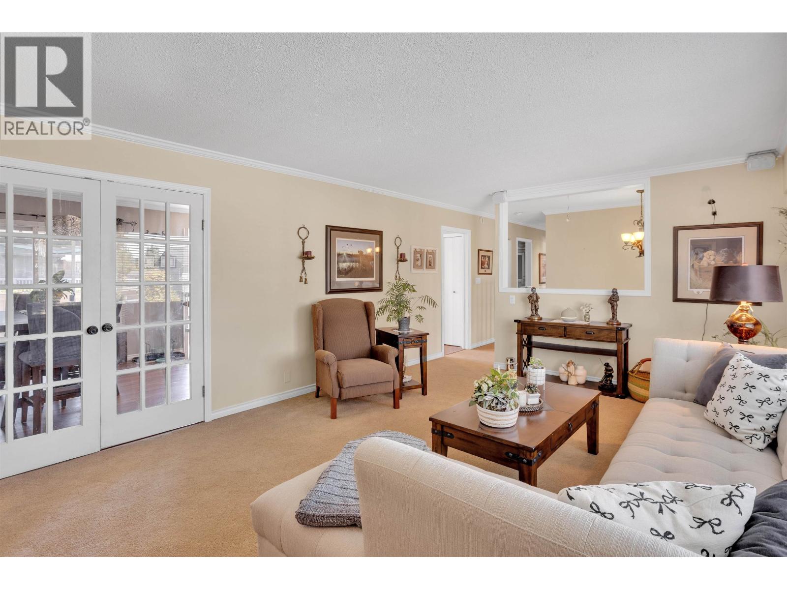 5444 45 Avenue, Delta