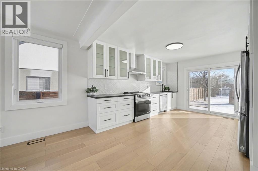 10 NORWICH Road, Stoney Creek, Ontario, L8E1Z6 — Photo 13