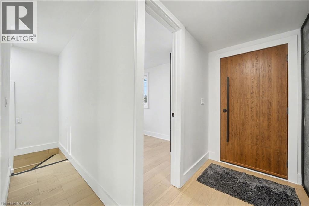 10 NORWICH Road, Stoney Creek, Ontario, L8E1Z6 — Photo 7