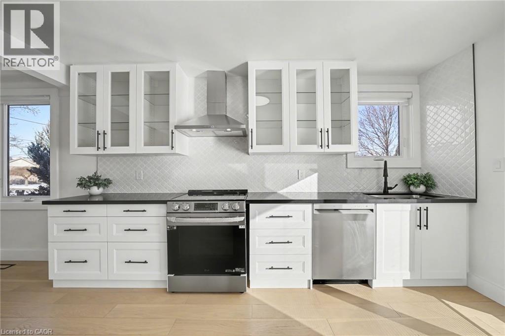 10 NORWICH Road, Stoney Creek, Ontario, L8E1Z6 — Photo 18