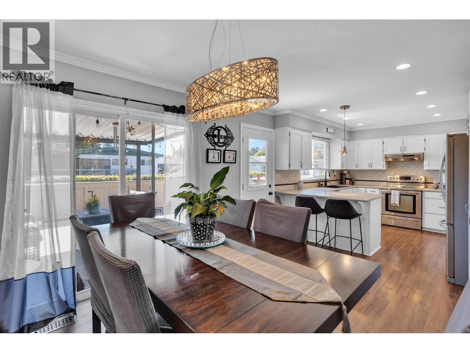 5444 45 Avenue, Delta