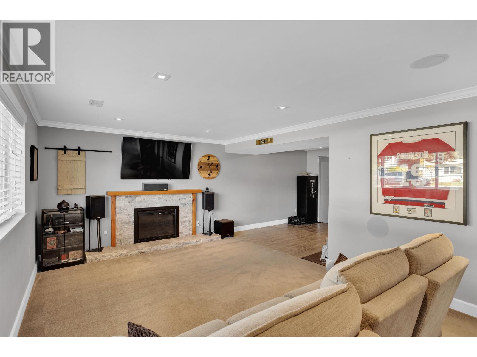 5444 45 Avenue, Delta