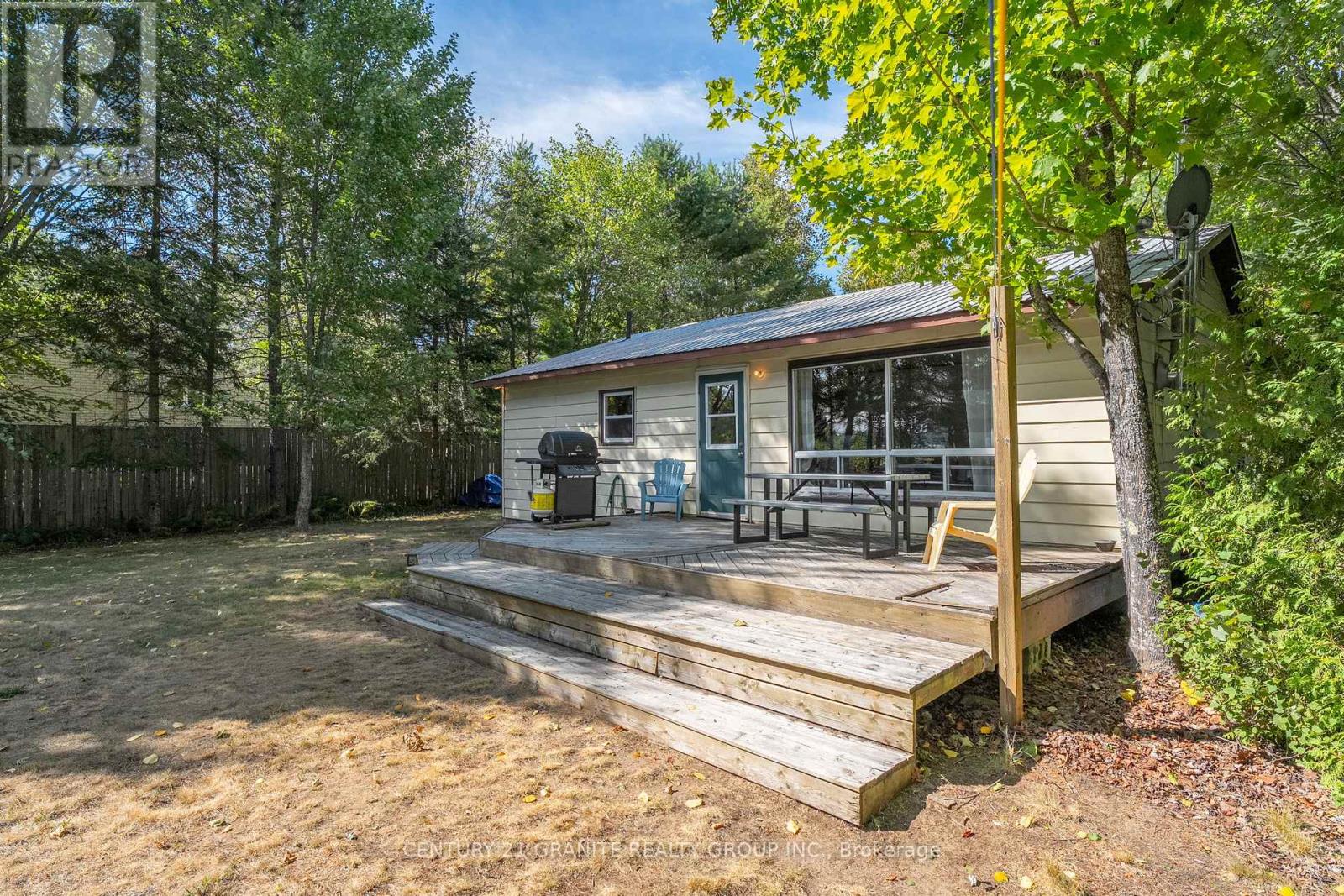 920 PAPINEAU LAKE ROAD - 29