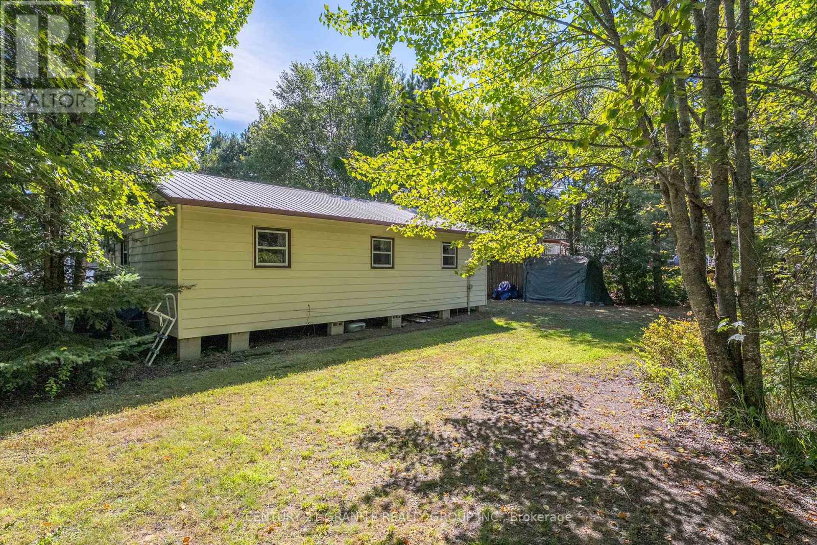 920 PAPINEAU LAKE ROAD - 39