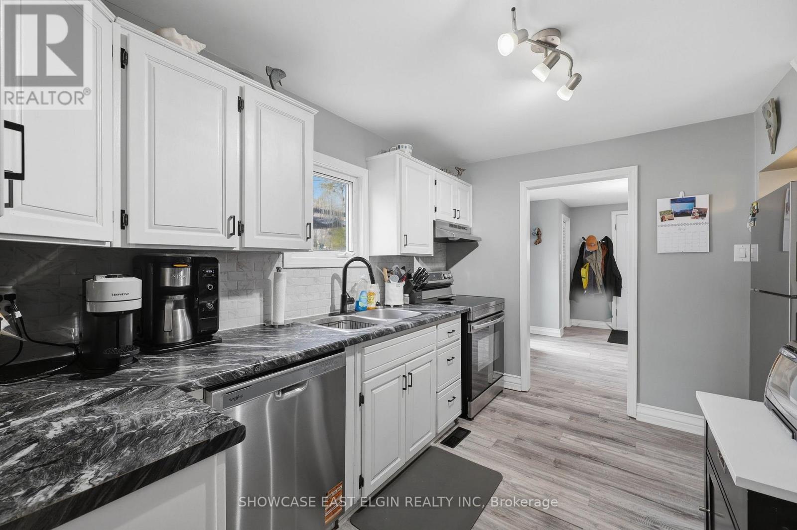 27 LINDEN STREET - 10