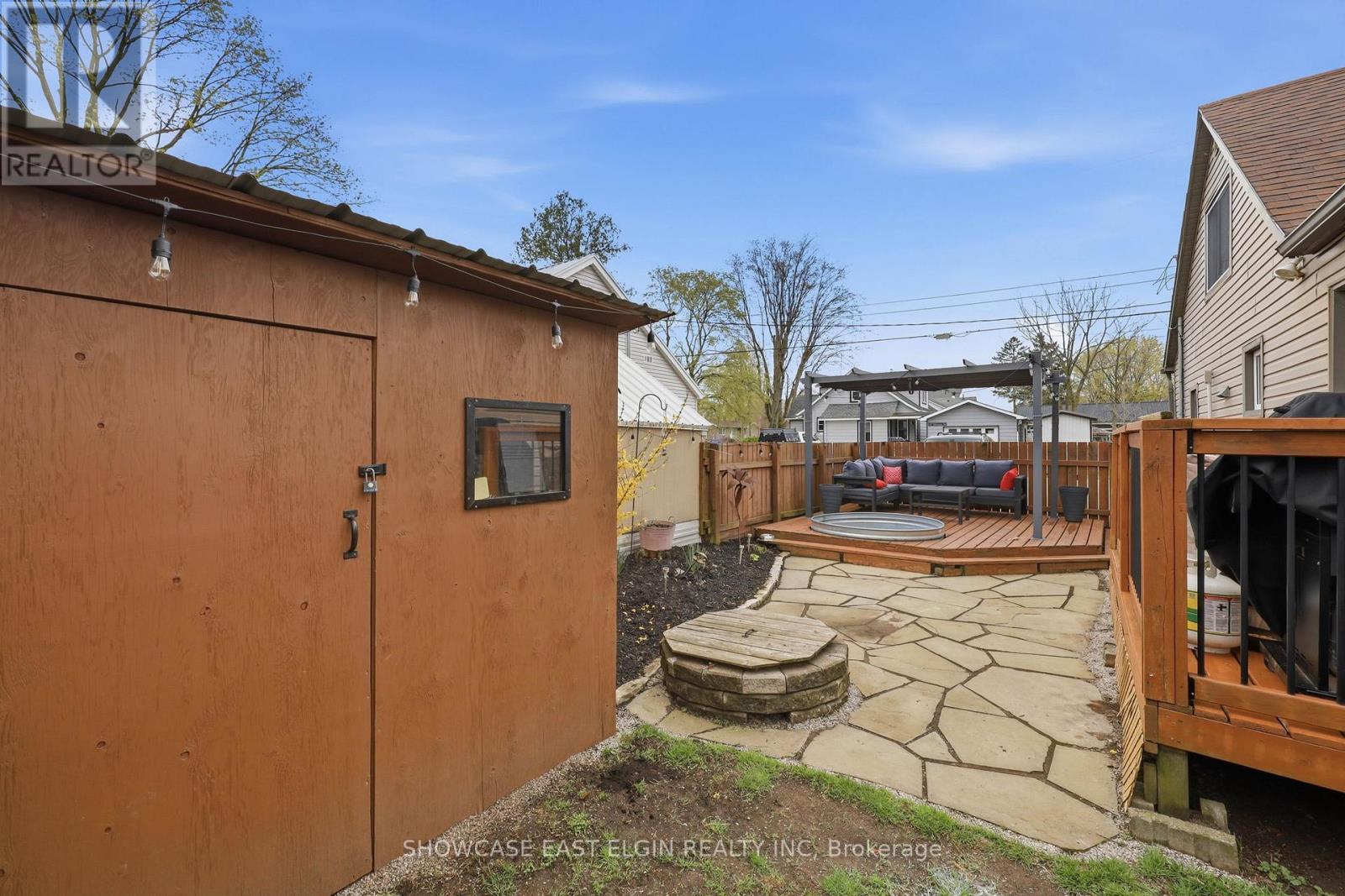 27 LINDEN STREET - 23