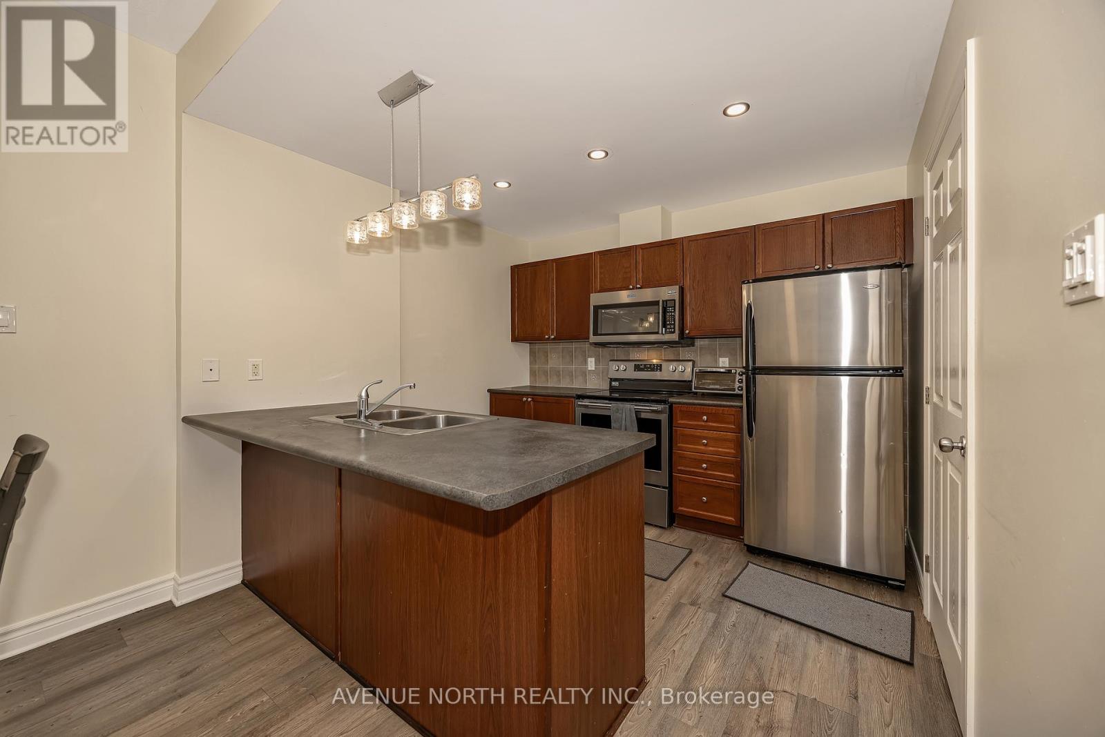 #4 175 WATERBRIDGE DRIVE - 13