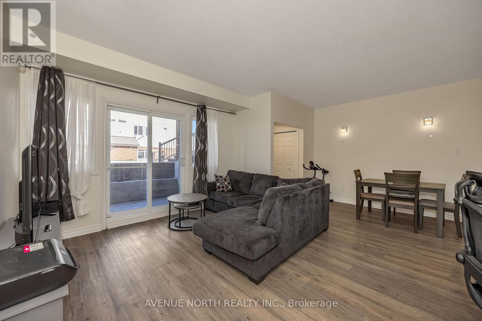 #4 175 WATERBRIDGE DRIVE - 18