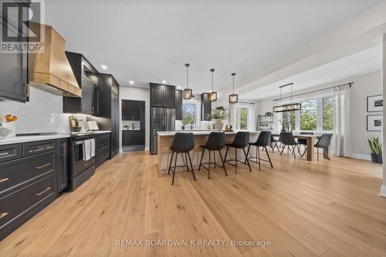 104 STONEWOOD DRIVE - 5