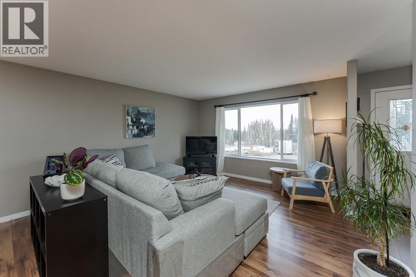 Photo 10 of 38 — 2248 CROFT ROAD · Prince George, BC