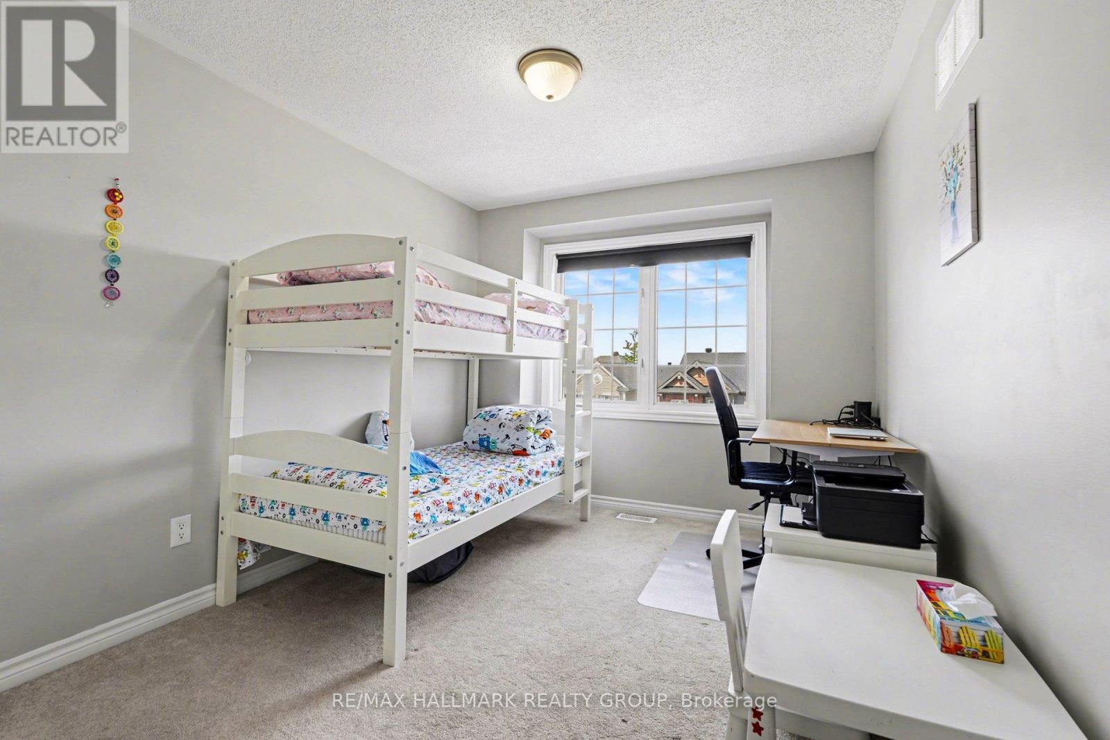 217 BENSINGER WAY - 16