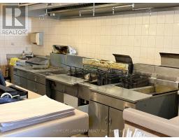 A11 - 1250 Eglinton Avenue W, Mississauga, ON L5V1N3 Photo 7