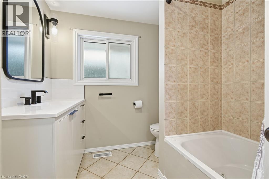 109 MCGIVERN Street, Moorefield, Ontario, N0G2K0 — Photo 8