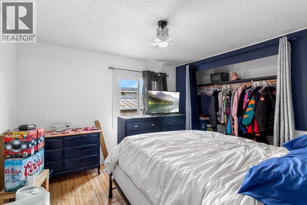 5344 76 Street, Red Deer