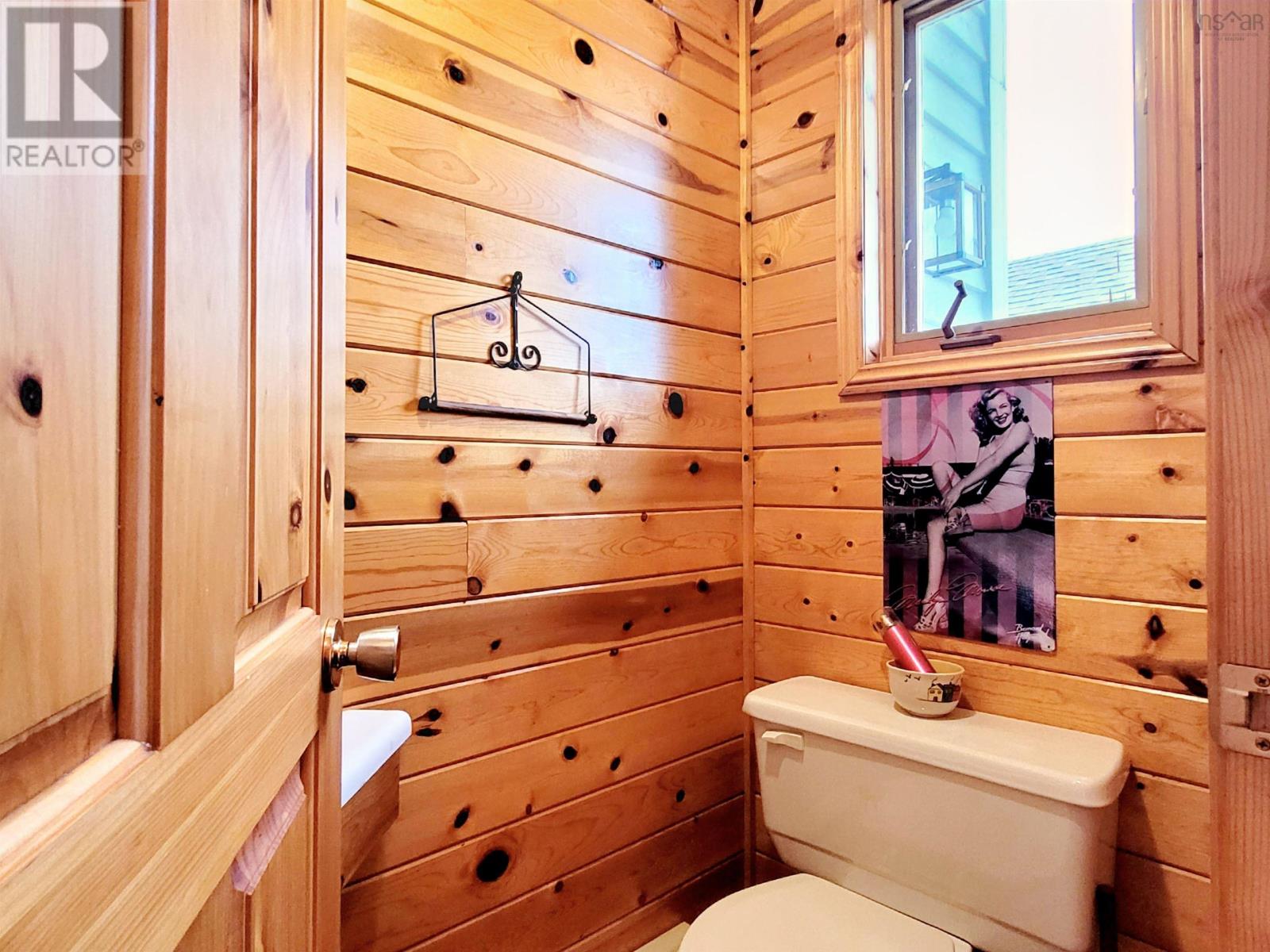 Property 27 of 38 of 57 Somerset Drive