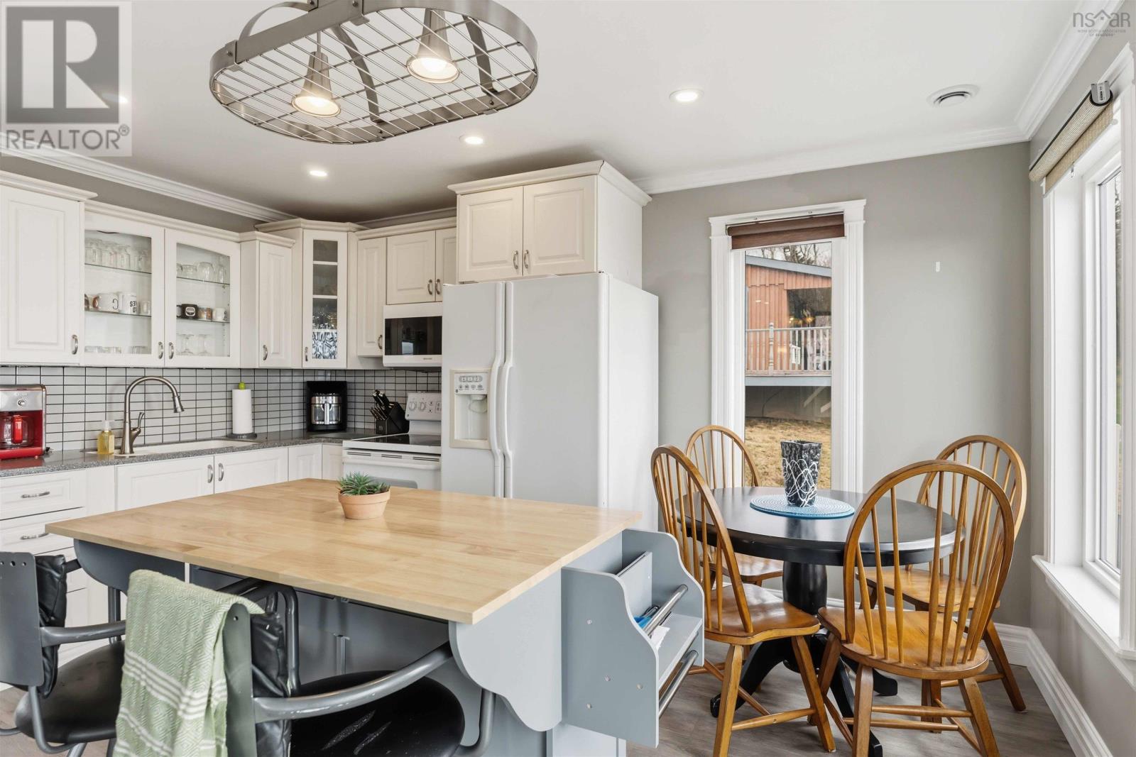 Property 15 of 49 of 39 Blomidon View Lane