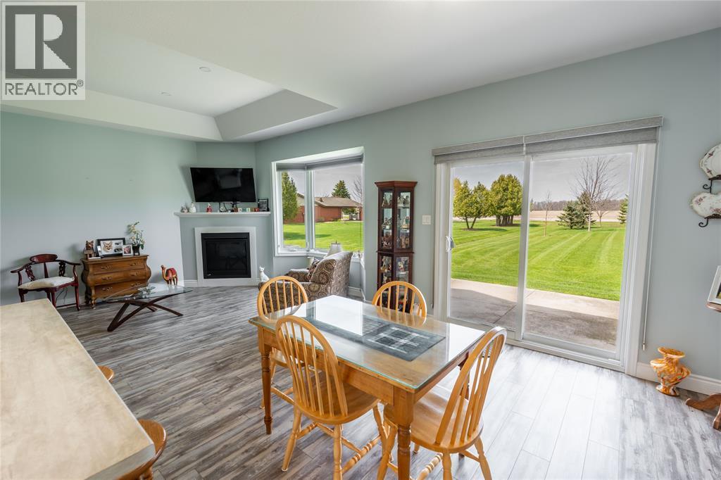 5969 TOWNSEND LINE Unit# 5, Lambton Shores, Ontario, N0N1J0 — Photo 10