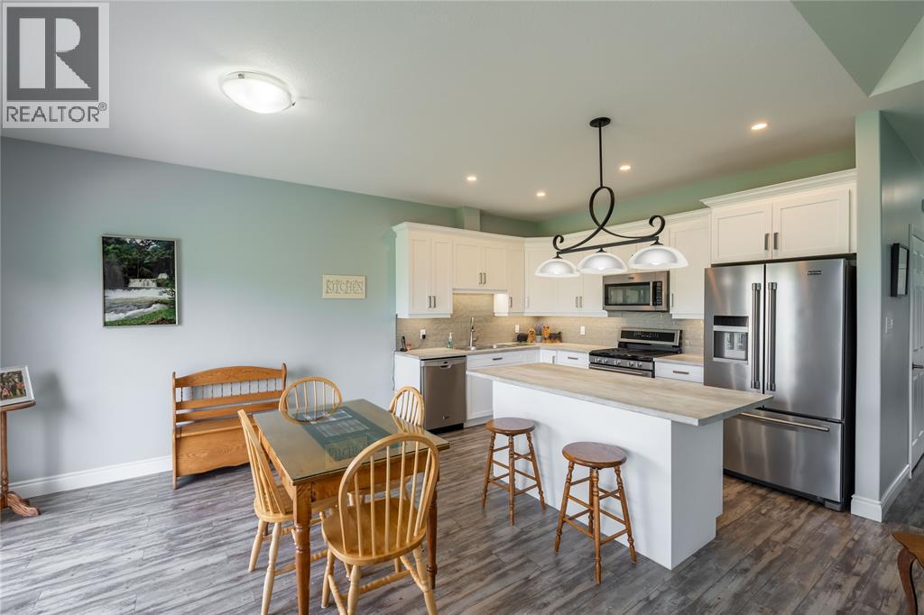 5969 TOWNSEND LINE Unit# 5, Lambton Shores, Ontario, N0N1J0 — Photo 7