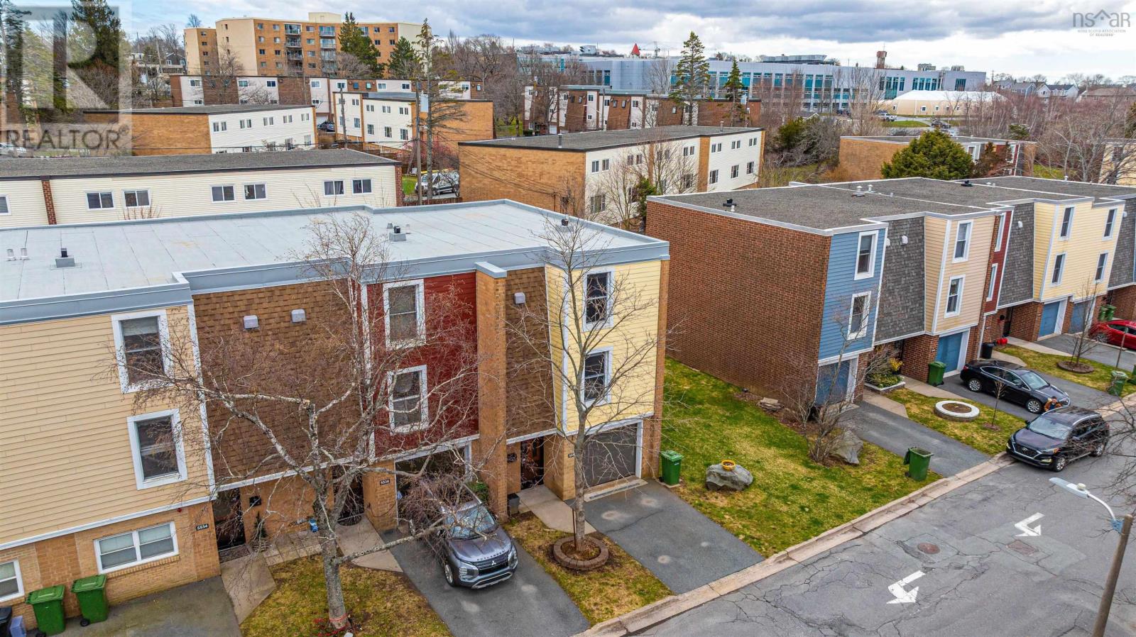 Property 49 of 50 of 5540 Stoneham Court