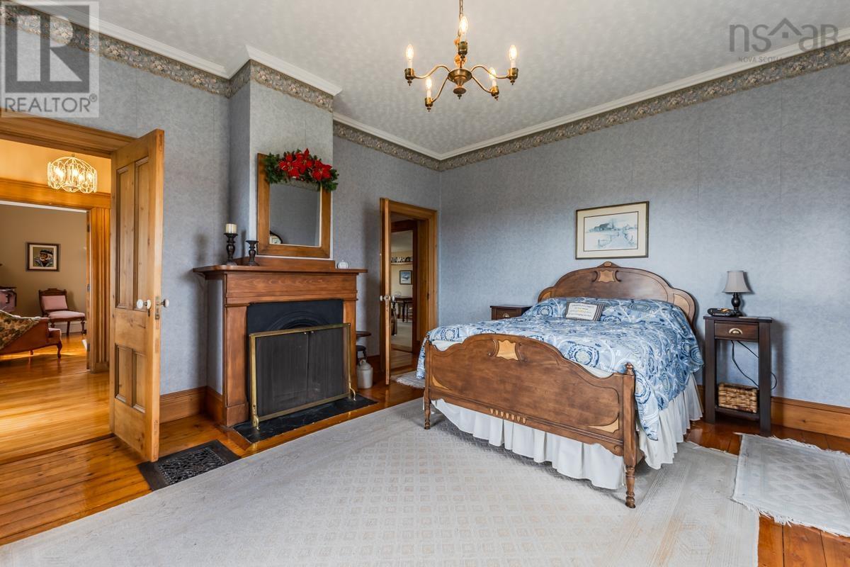 Property 24 of 49 of 13011 HIGHWAY 2