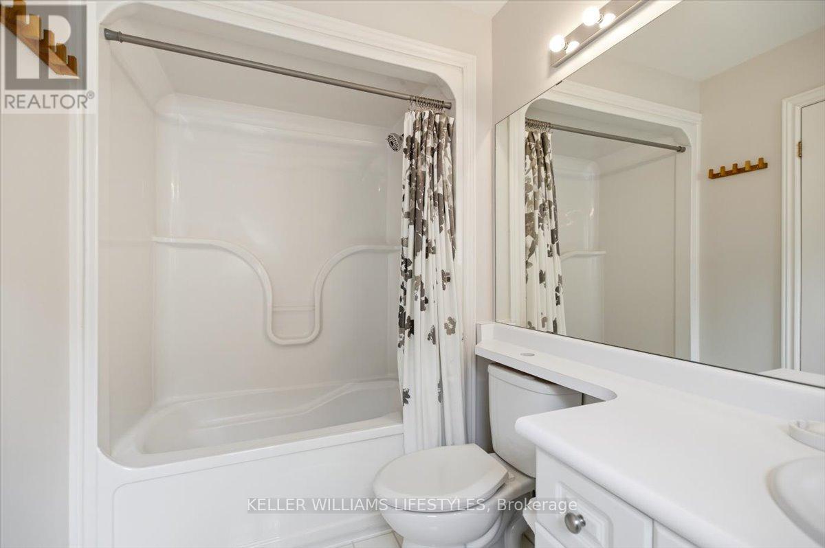 779 NORTH LEAKSDALE CIRCLE Property Photo