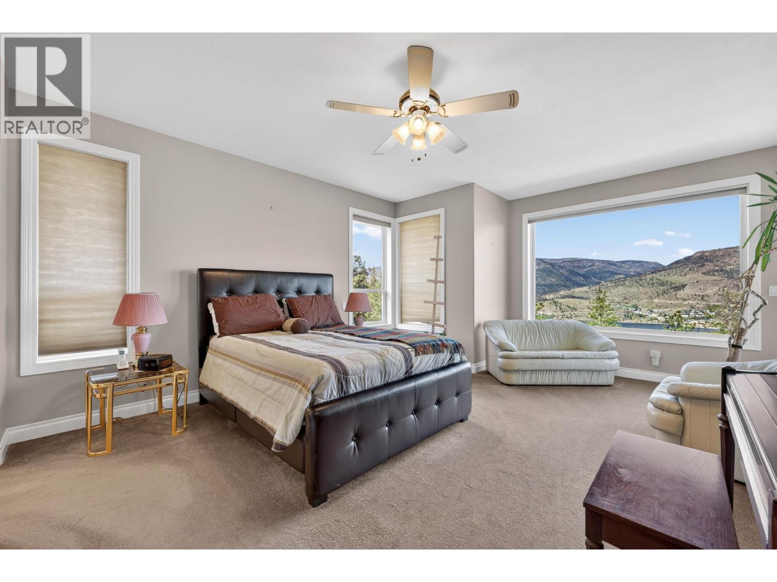  248 Pendragon Place, Kelowna