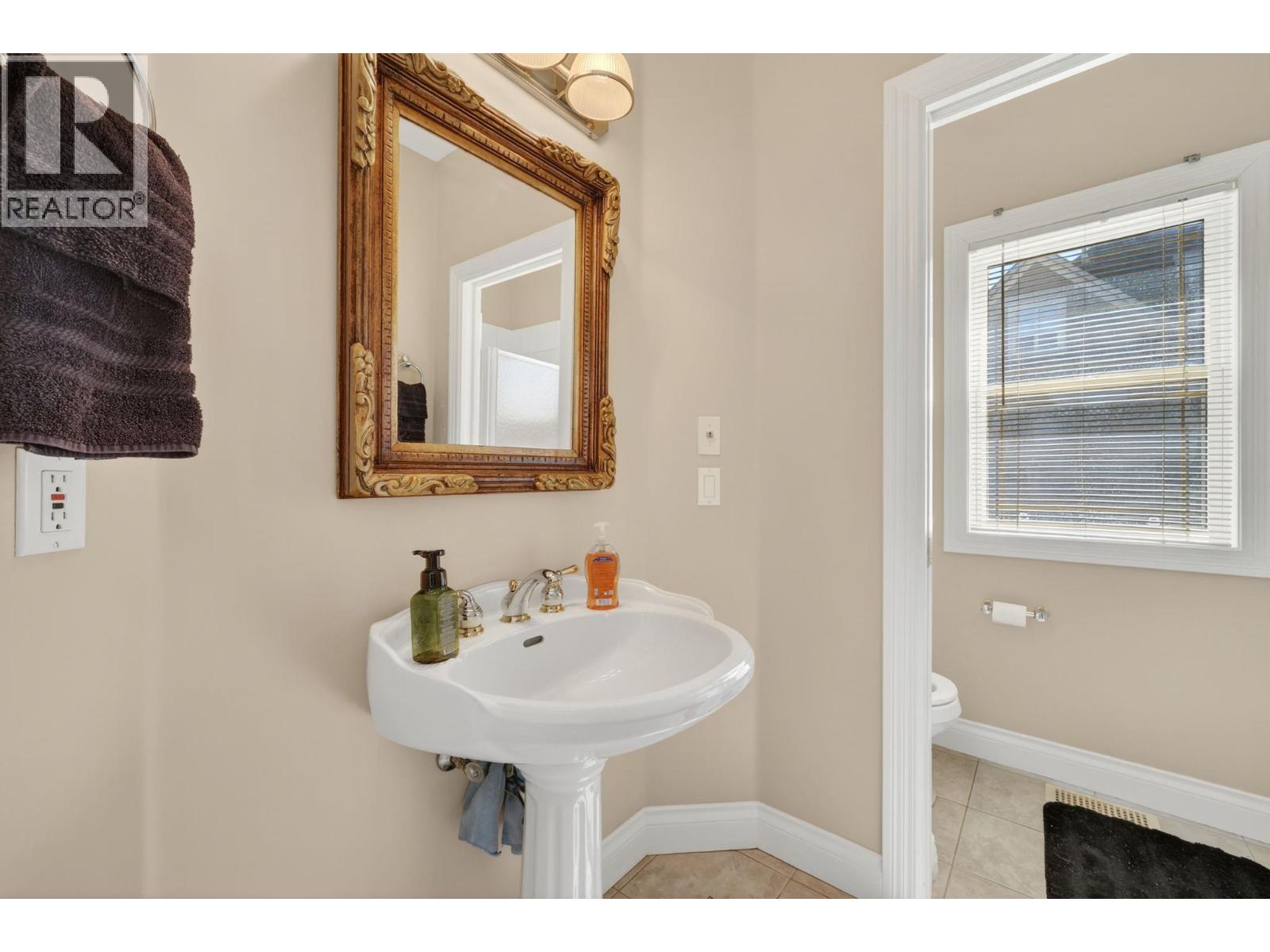  248 Pendragon Place, Kelowna