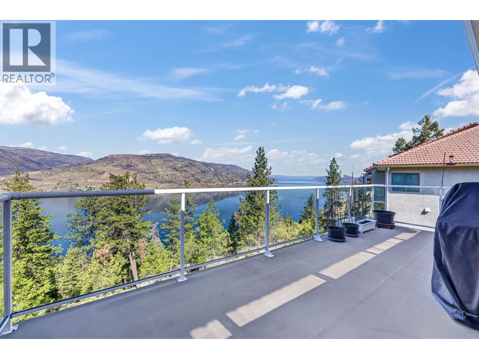  248 Pendragon Place, Kelowna