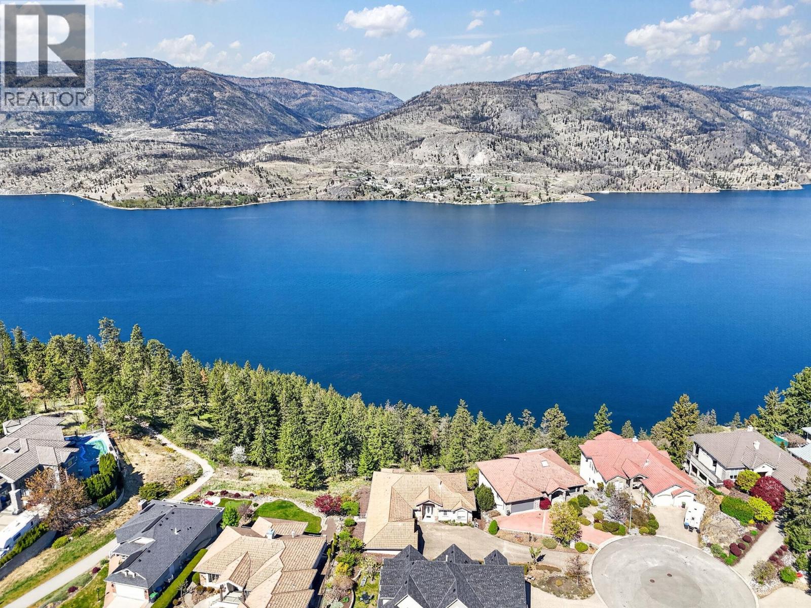  248 Pendragon Place, Kelowna
