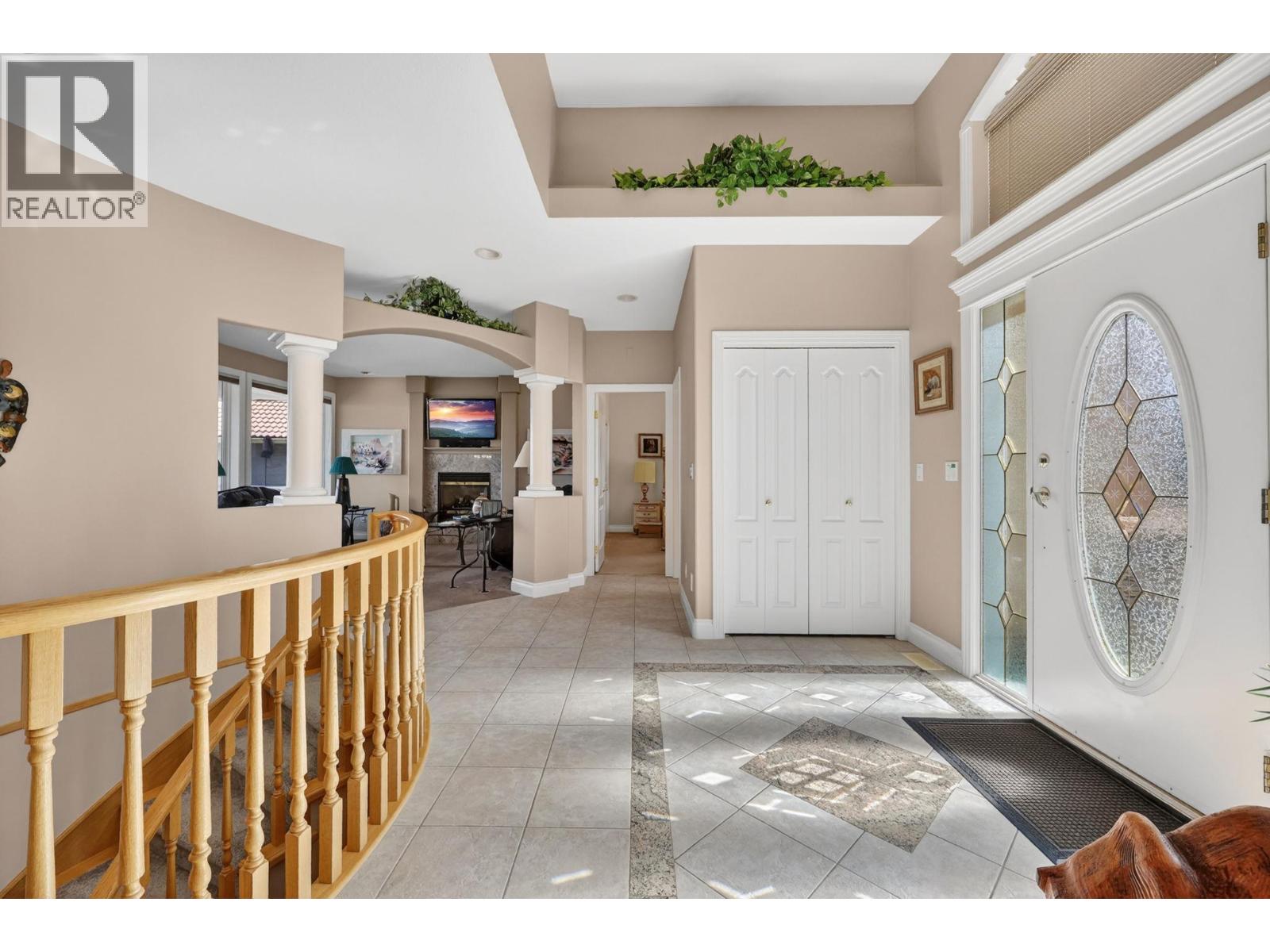  248 Pendragon Place, Kelowna