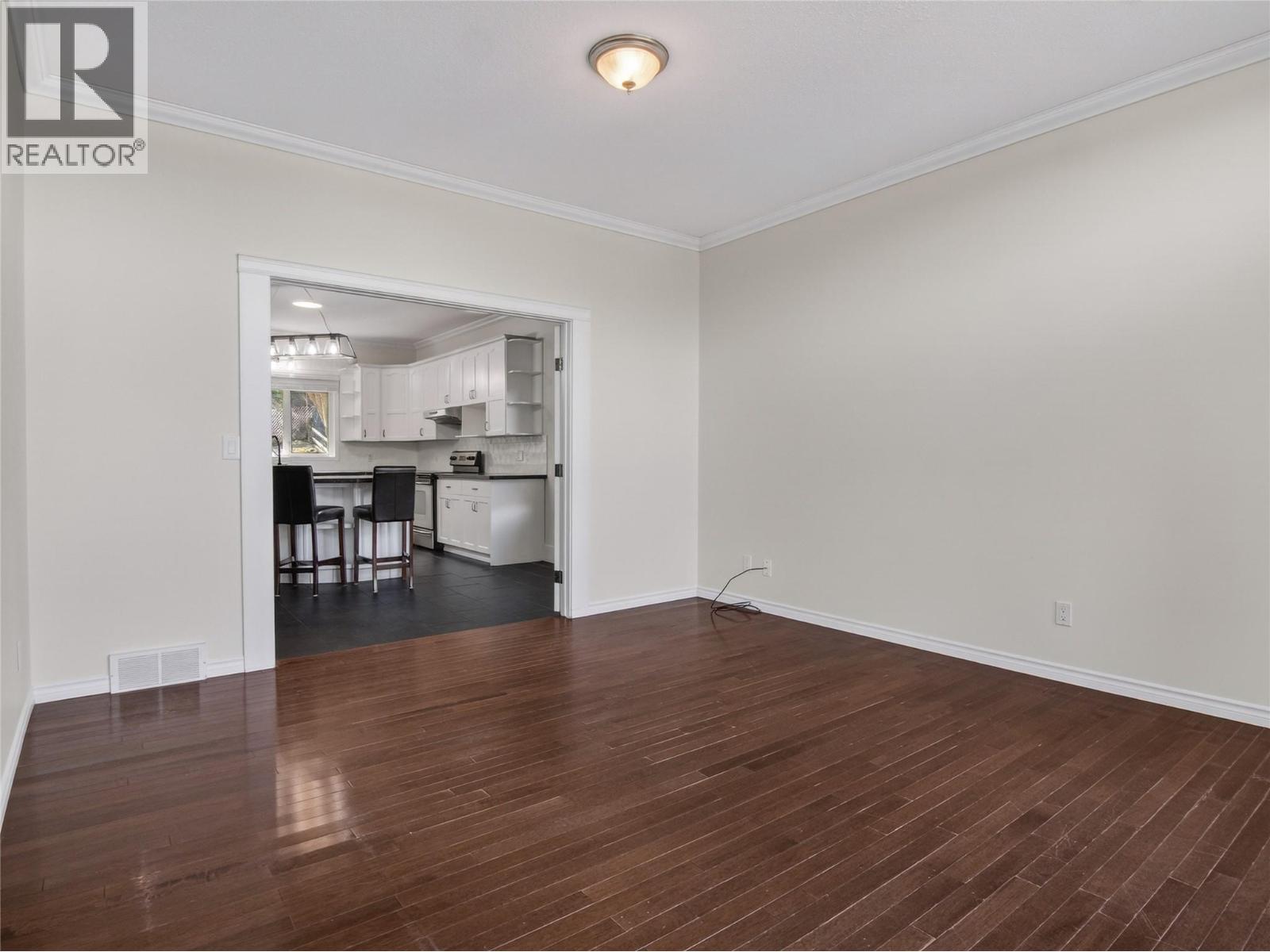 192 Lakehill Road - 21
