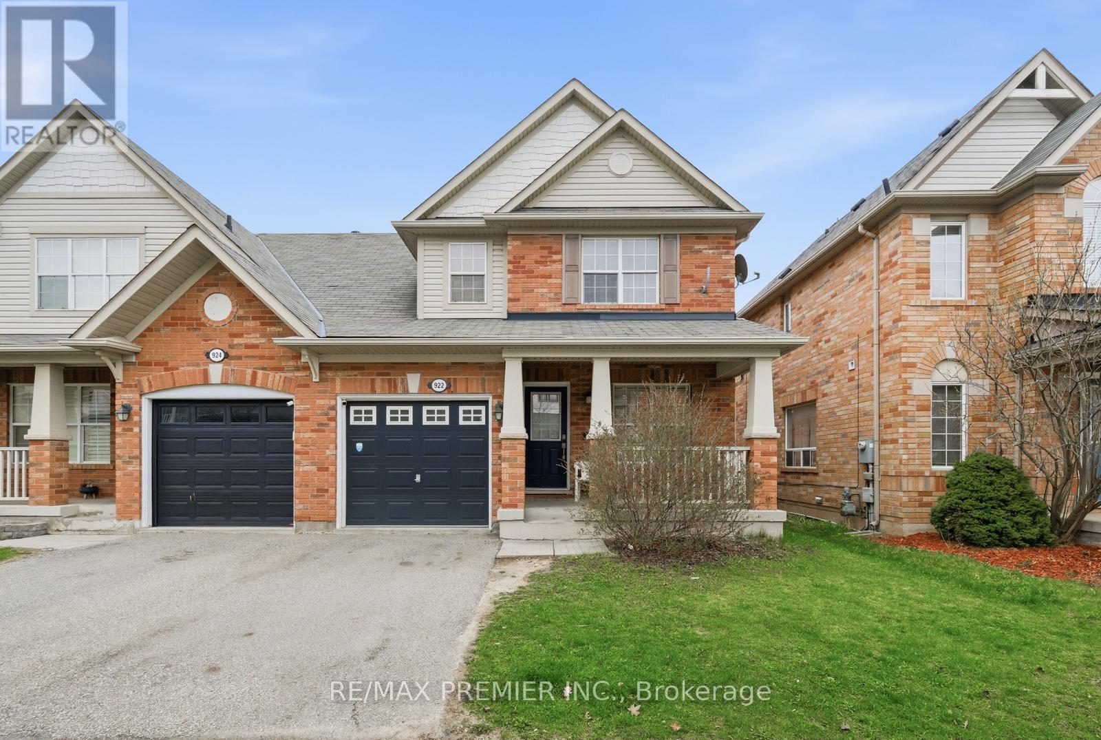 922 HEPBURN ROAD - 1