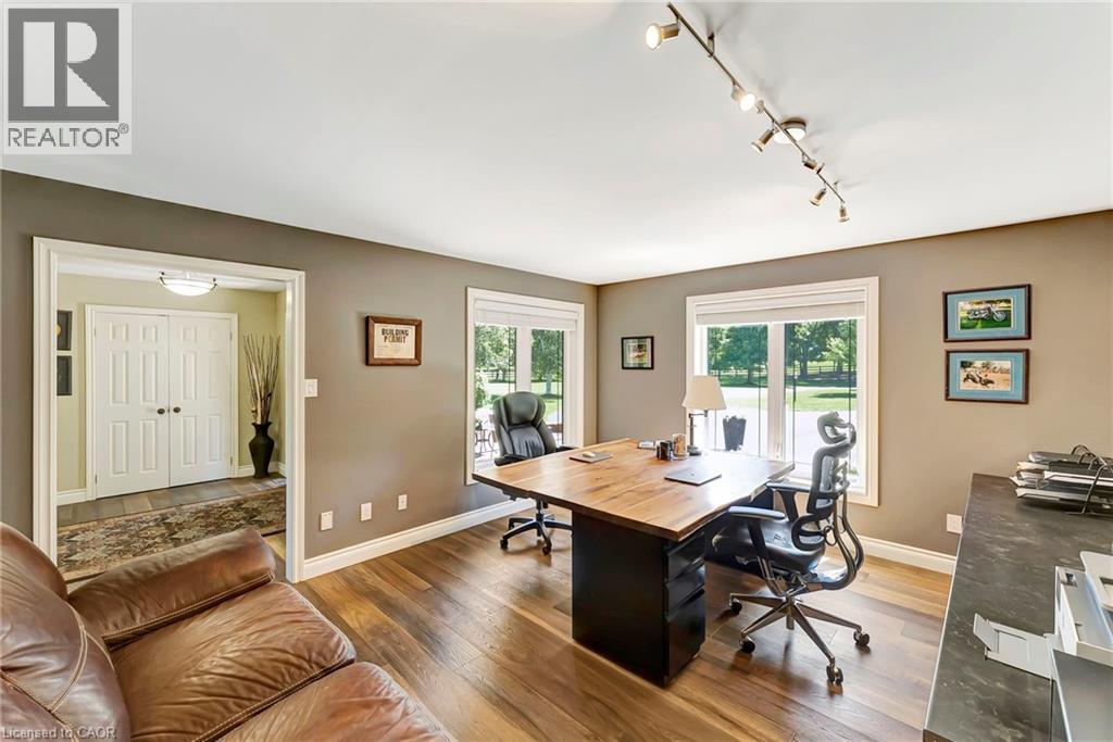 999 W GOVERNORS Road W, Paris, Ontario, N3L3E3 — Photo 11