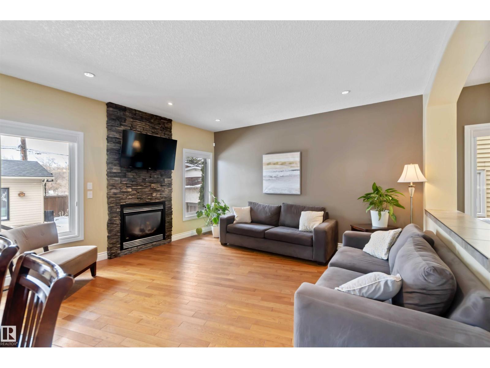 10630 82 ST NW, Edmonton