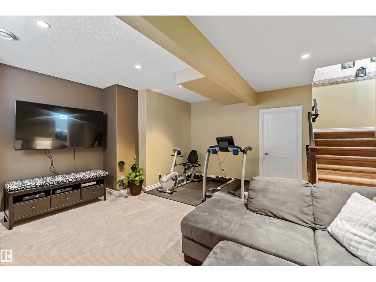 10630 82 ST NW, Edmonton