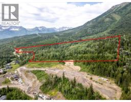 126 Burma Road, Fernie, BC V0B1M0 Photo 7
