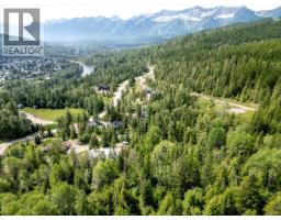 126 Burma Road, Fernie, BC V0B1M0 Photo 15