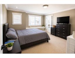 5911 139a Street, Surrey, BC V3W6L1 Photo 12