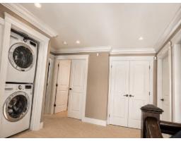 5911 139a Street, Surrey, BC V3W6L1 Photo 17