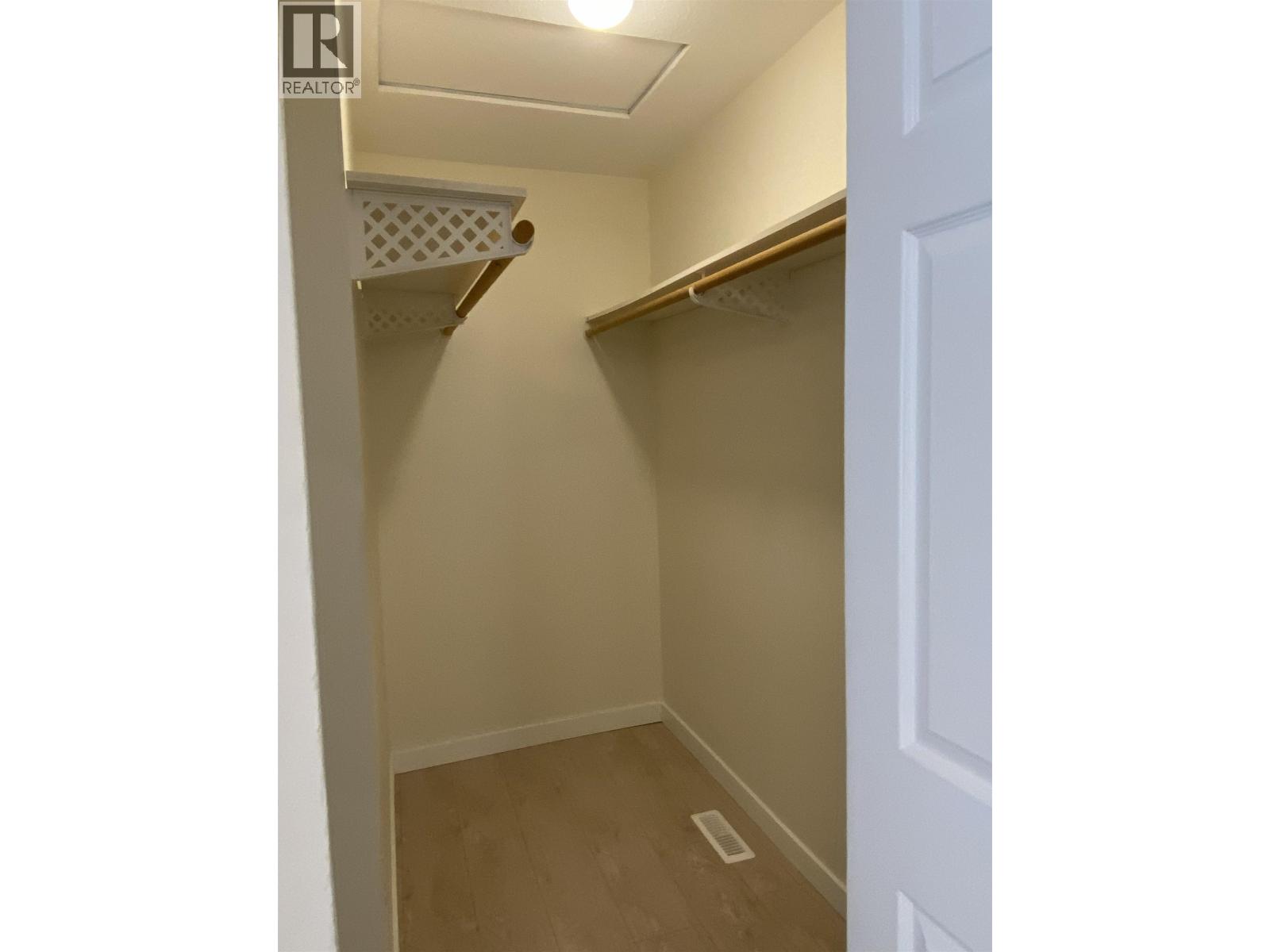 1869 PRAIRIE AVENUE, Port Coquitlam