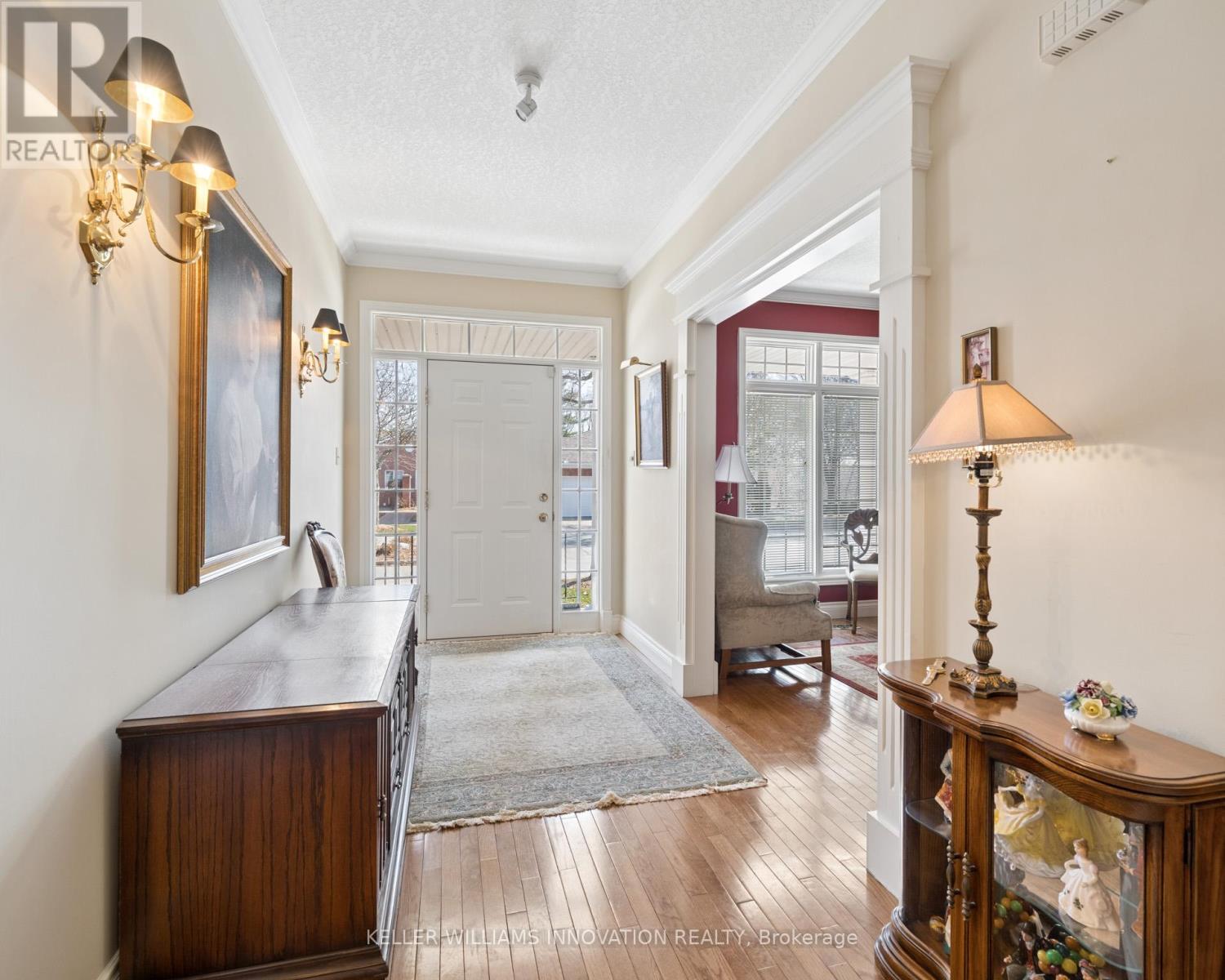 #1 333 GEORGE STREET N - 4