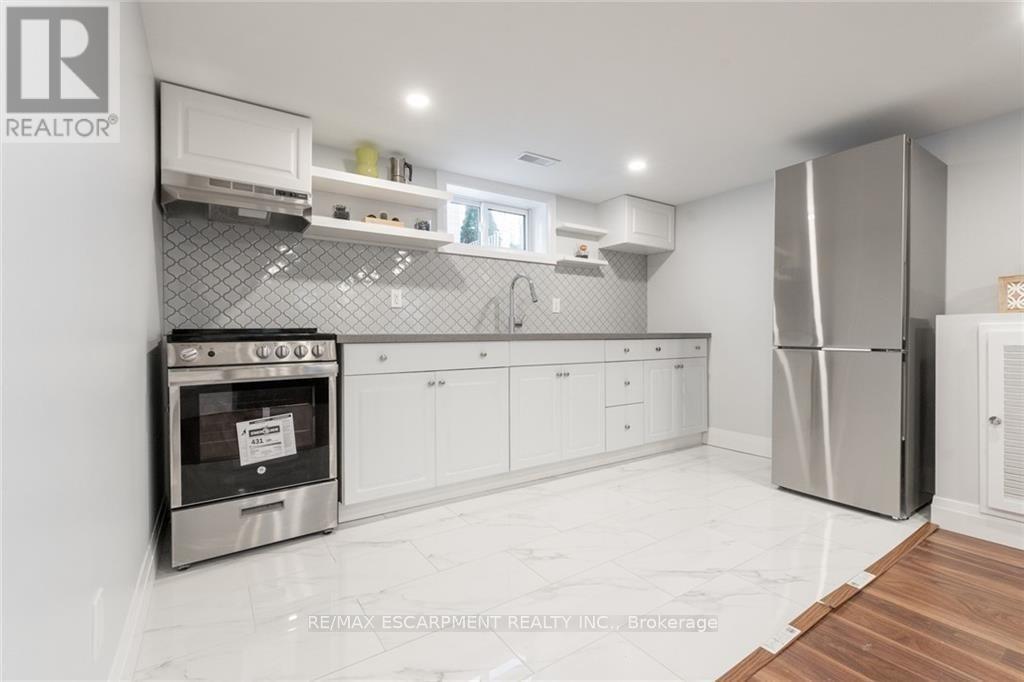 58 SANDALWOOD AVENUE - 30