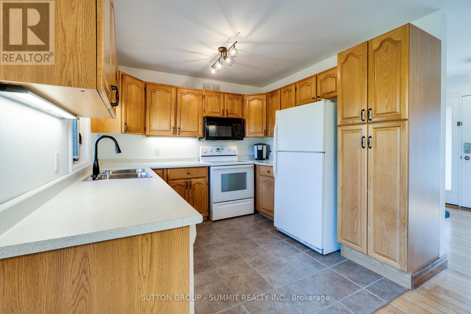 447223 10TH CONCESSION - 13