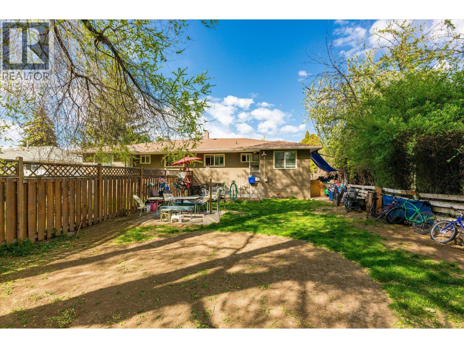 1333 Belaire Avenue, Kelowna