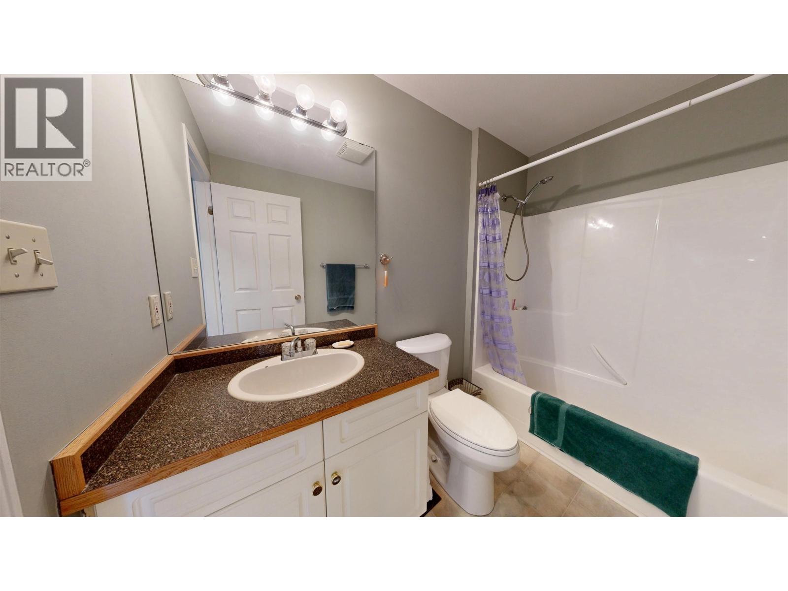 6126 LAKESHORE DRIVE - 26