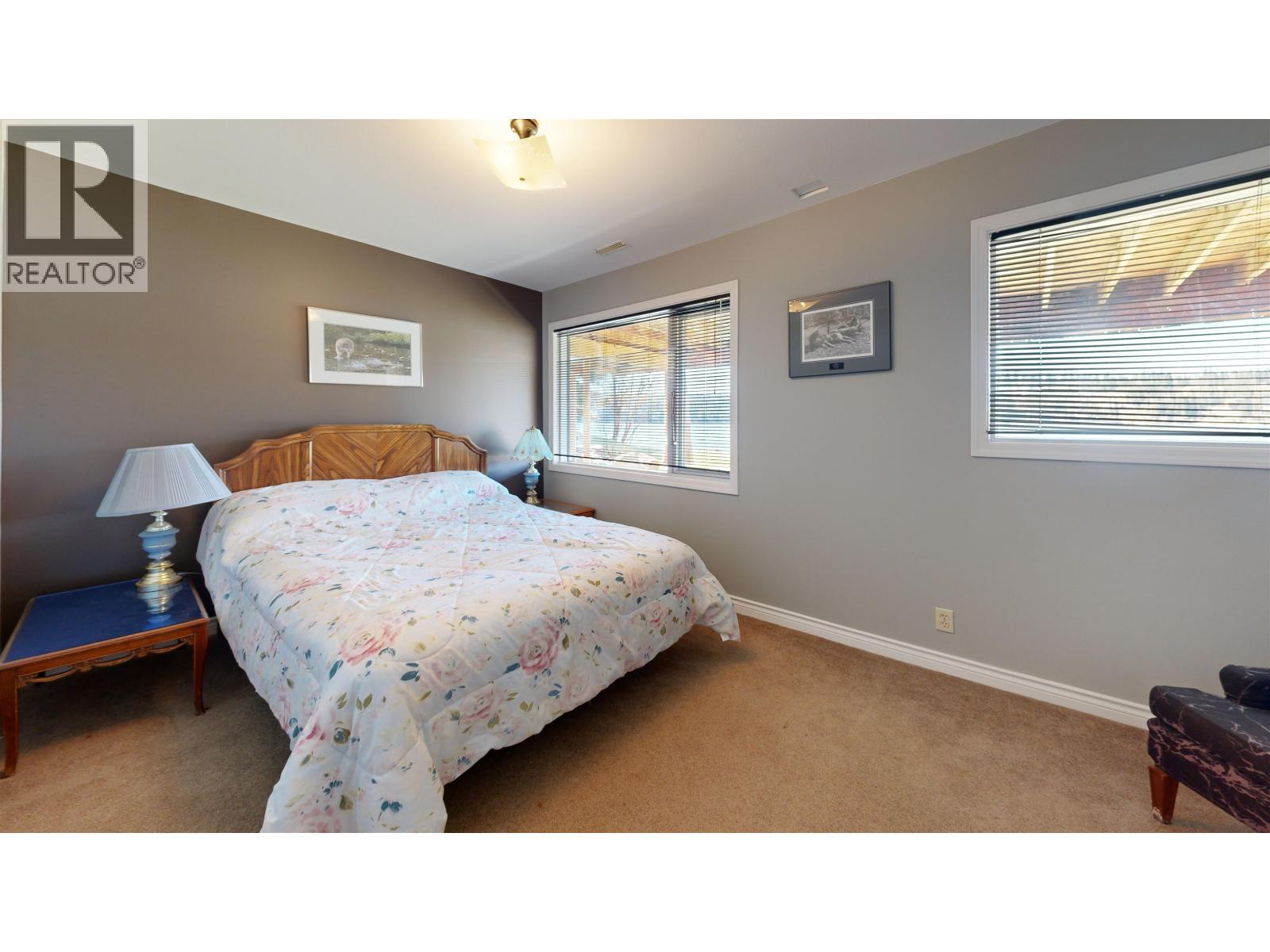 6126 LAKESHORE DRIVE - 28